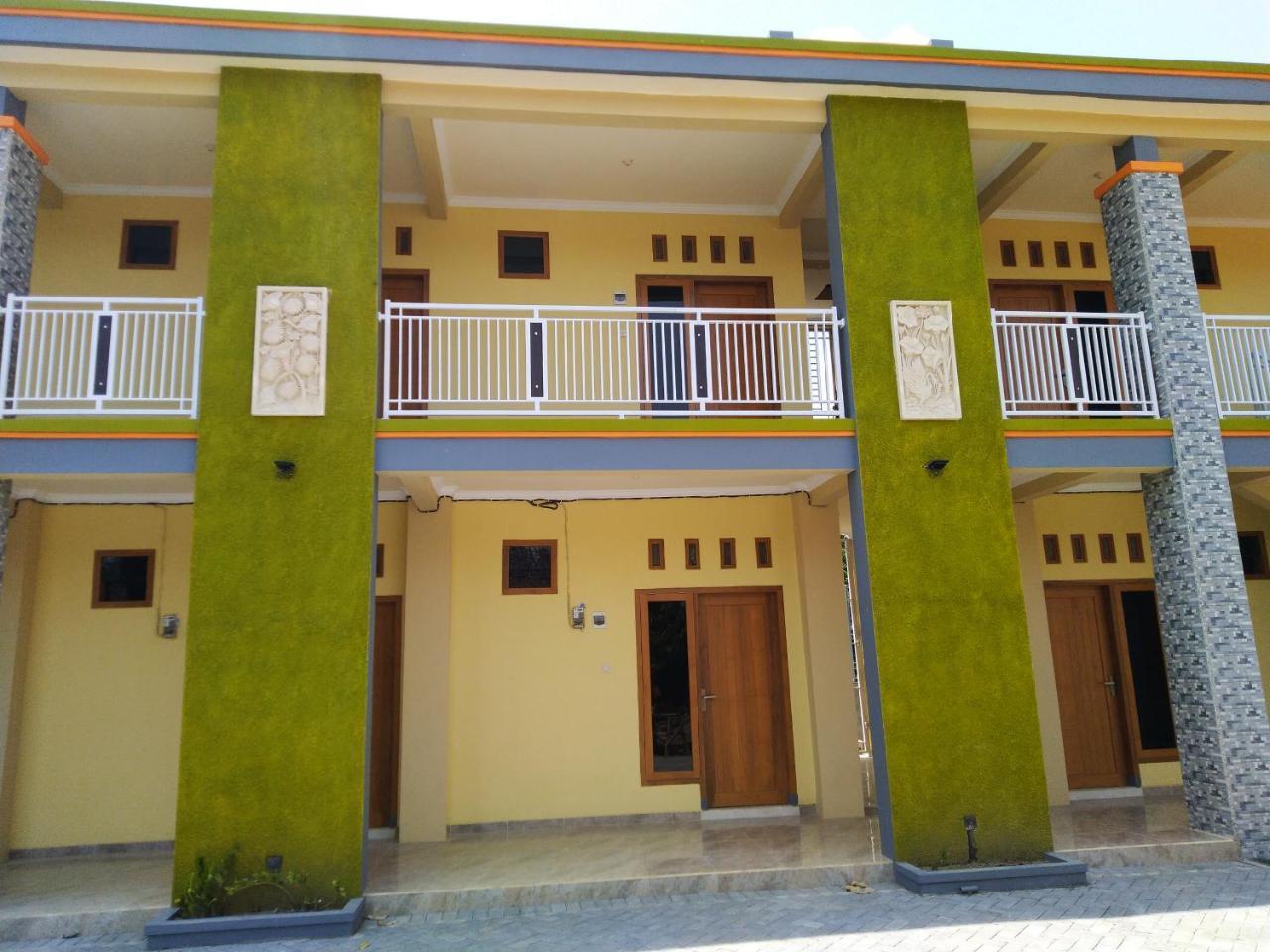 R3 Brawijaya Homestay Banyuwangi  Dış mekan fotoğraf