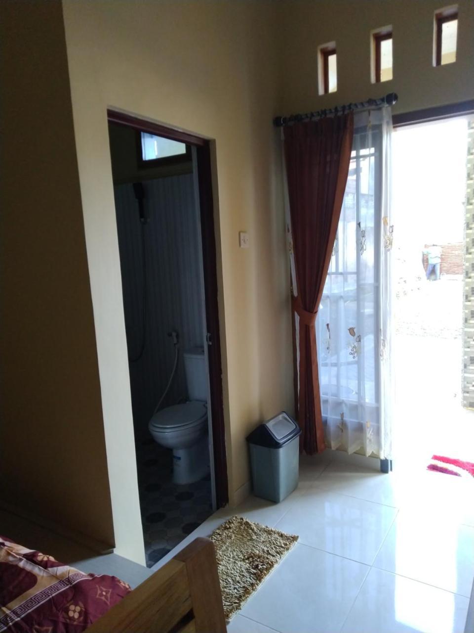 R3 Brawijaya Homestay Banyuwangi  Dış mekan fotoğraf