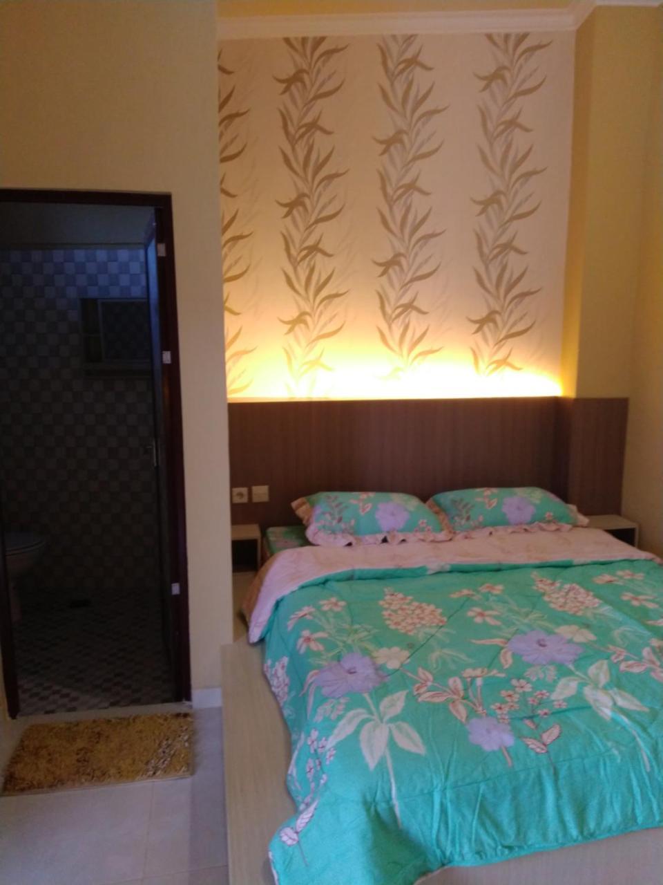 R3 Brawijaya Homestay Banyuwangi  Dış mekan fotoğraf